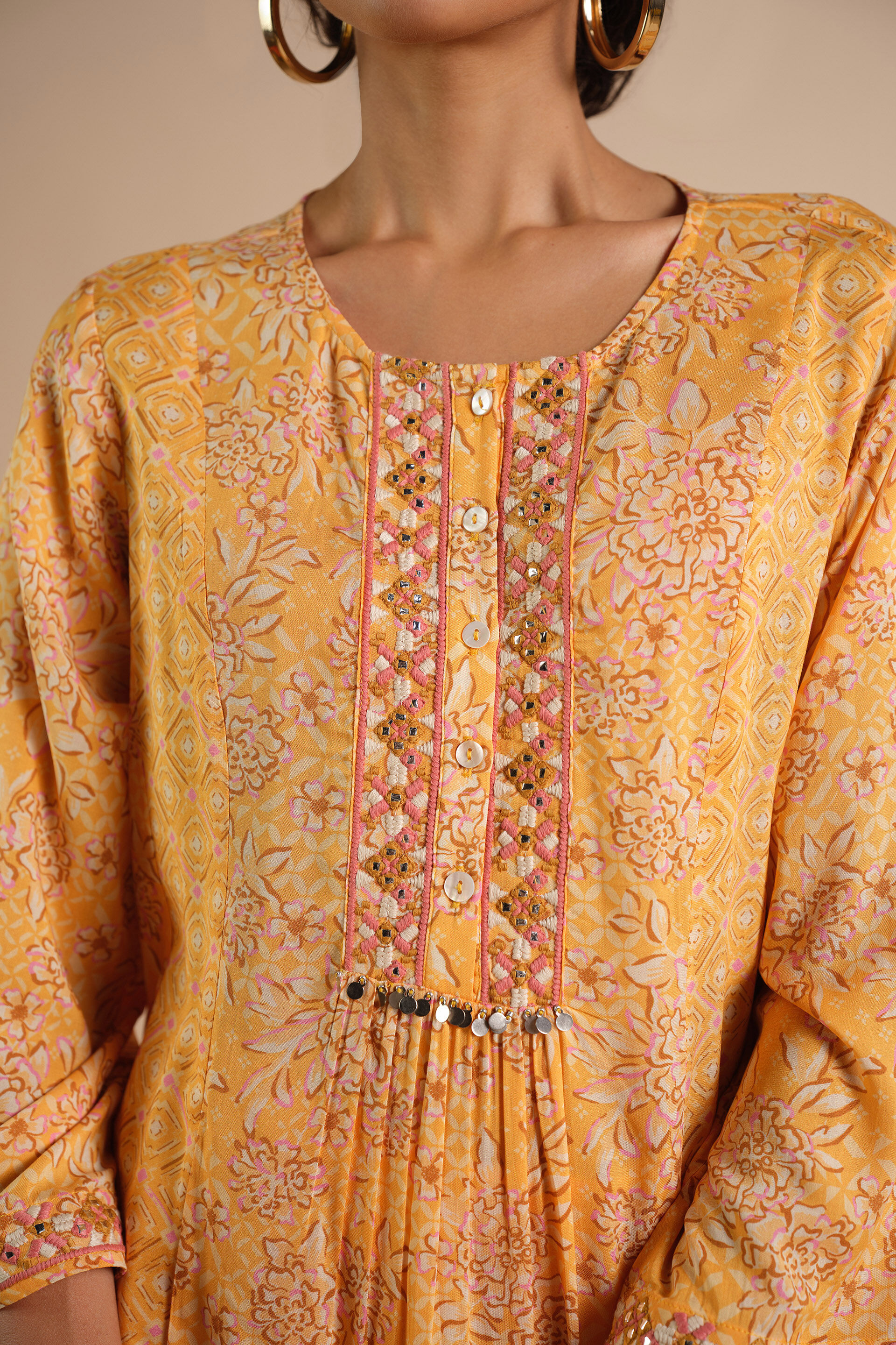 Sunehra Saaz Kurta Set, Mustard, image 4